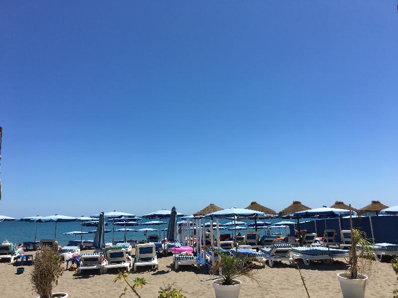 Hotel Carmen Teresa Torremolinos Dış mekan fotoğraf